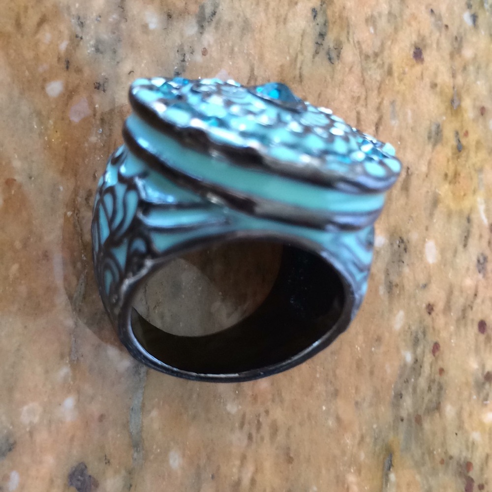 Sparkling enamel statement ring - Picture 3 of 4